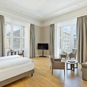 4* Hotell Rathauspark Wien, A Member Of Radisson Individuals
